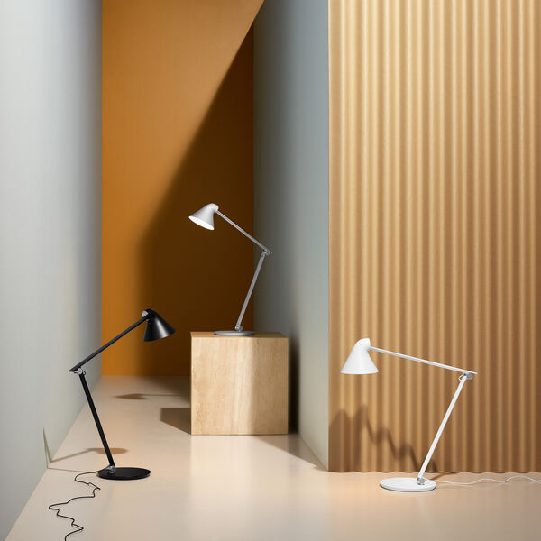 NJP bordlampe, hvit, Louis Poulsen