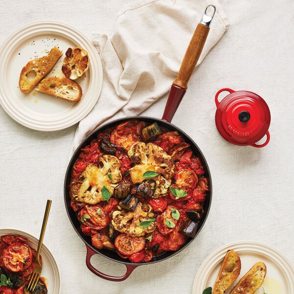 Signature st&oslash;pejern stekepanne med treh&aring;ndtak &Oslash; 28 cm, garnet, Le Creuset