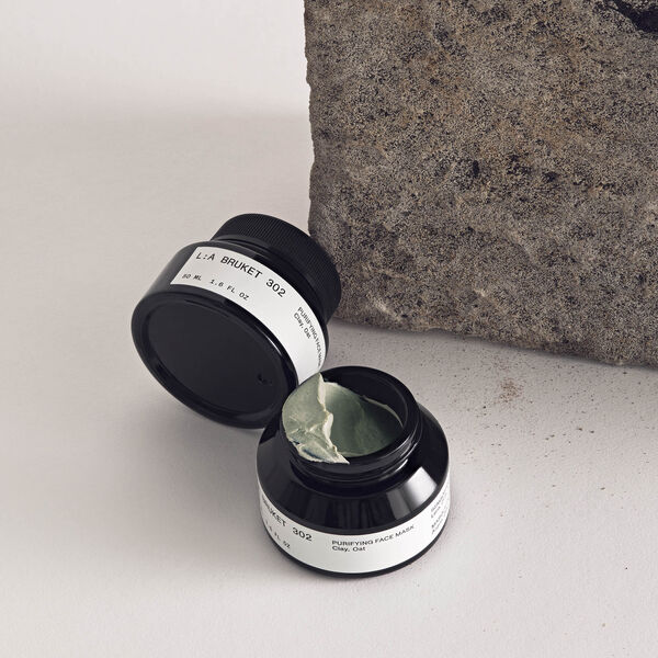 No. 302 Rensende ansiktsmaske, leir/havre, L:a Bruket