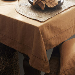 Nadia Duk, rost, Jakobsdals