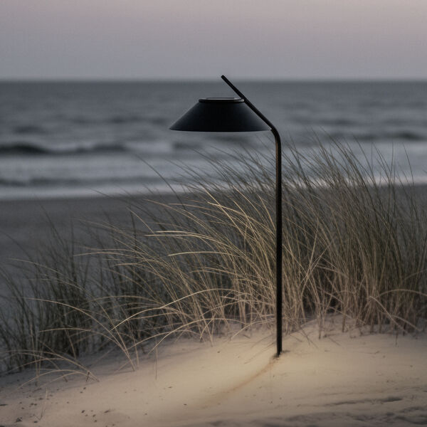Vinkel Solcellelampe spyd, black, Stelton