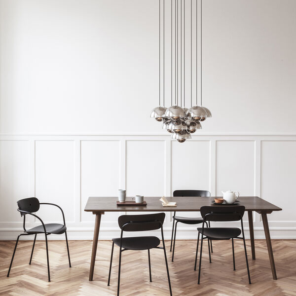 Pavilion AV1 stol, sort, &Tradition