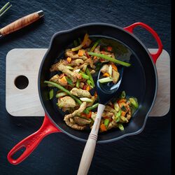 Signature st&oslash;pejern dyp stekepanne &Oslash; 26 cm, cerise, Le Creuset