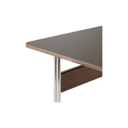 Pavilion AV16 skrivebord, Iron/valnøtt, &Tradition