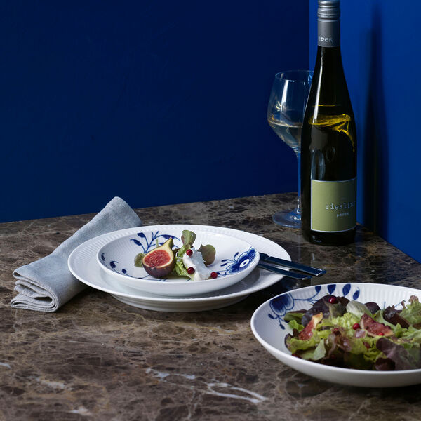 Bl&aring; Mega Riflet moderne tallerken &Oslash; 20 cm, Royal Copenhagen