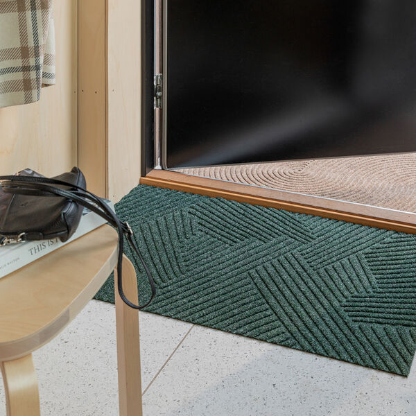 Strå Dørmatte, Heymat