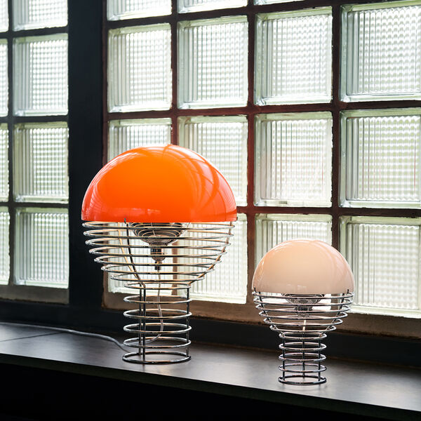 Wire Portable Table Lamp, white, Verpan