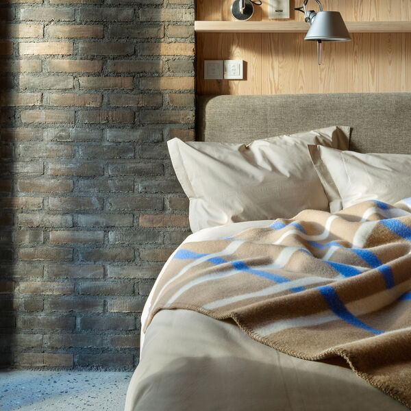 Knut Pledd, Taupe, R&oslash;ros Tweed