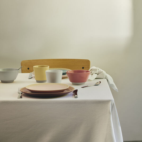 Colorit asjett Ø 27 cm, coral, Knabstrup Keramik