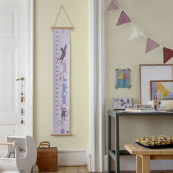 Teeny Toes Height Measurement, Sebra