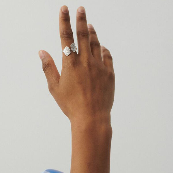 Biloba ring, Pernille Corydon Jewellery