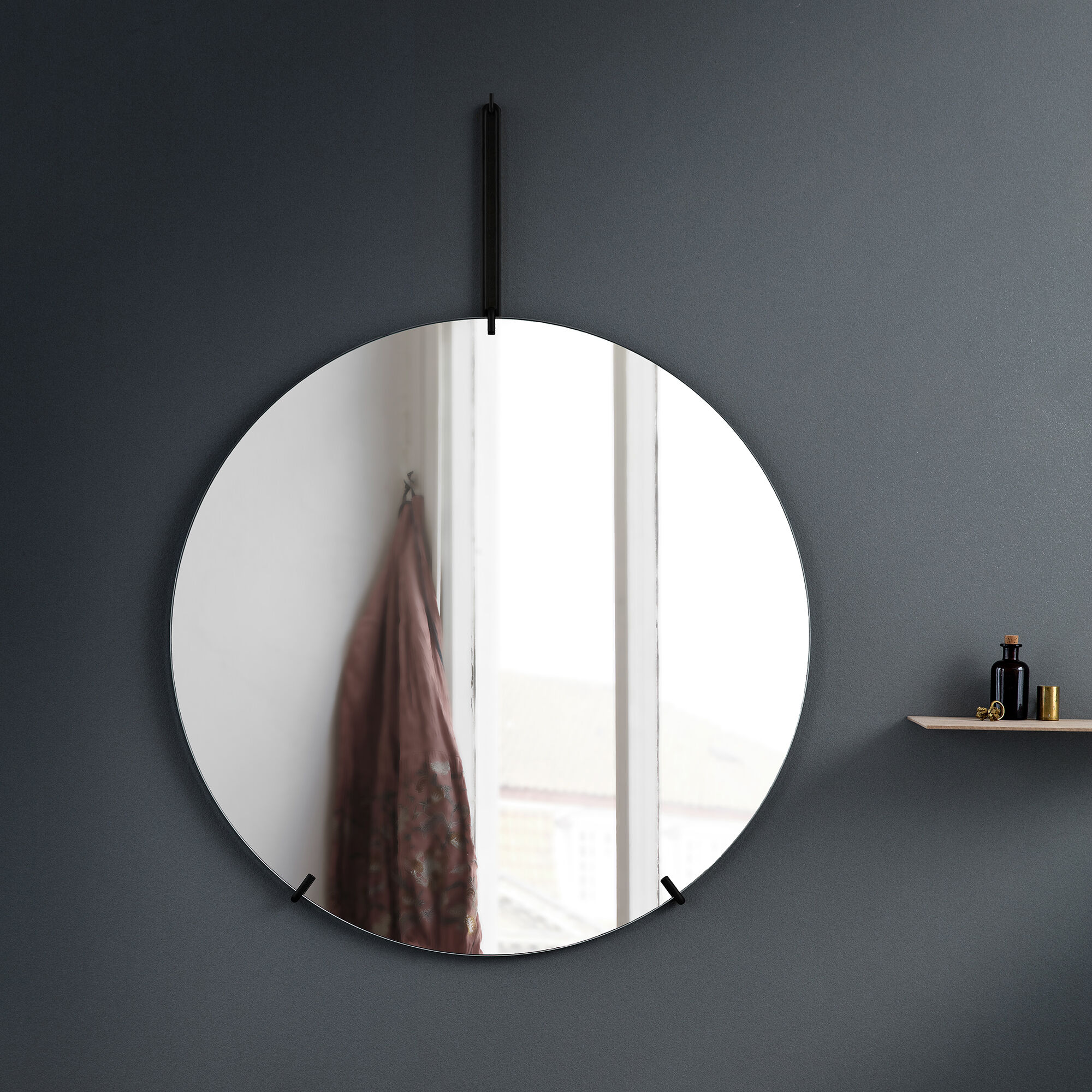 MOEBE MIRROE BLACK φ20cm Kjøp Wall Mirror, black fra MOEBE