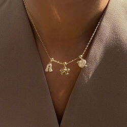 Amore Charm, gold, WHO IS SHE