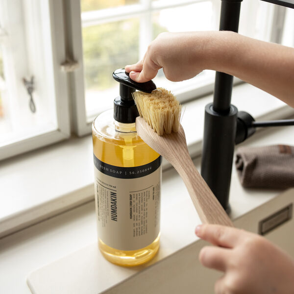 03 Oppvaskmiddel, Vill sitrongress & Nesle, Humdakin