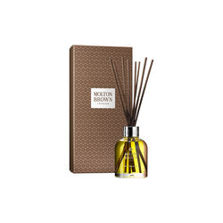 Re-Charge Black Pepper Aroma Reeds, Molton Brown