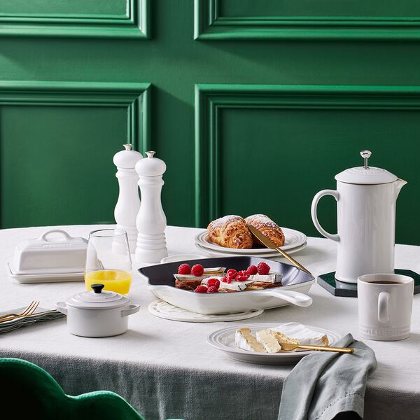 Signature st&oslash;pejern kvadratisk grillpanne 26 cm, white, Le Creuset
