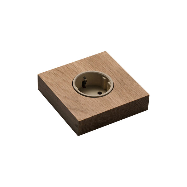 KLOSS Stikkontakt Kvadrat, natur eik, Kjaer + Loege