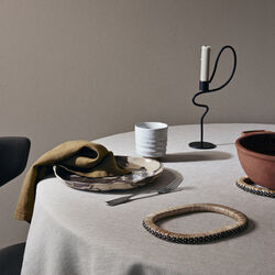 Valse Lysestake Høy, svart, Ferm Living