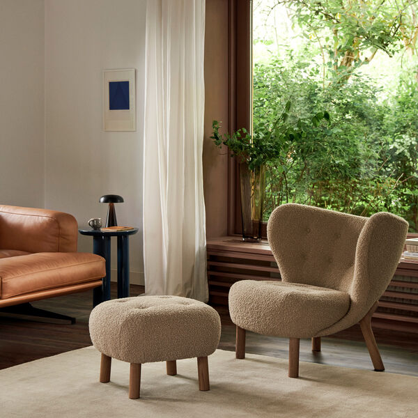 Little Petra VB1 loungestol & fotskammel ATD1, Karakorum 003/hvitoljet eik, &Tradition