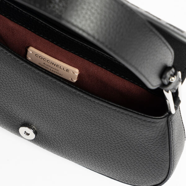 Myrtha maxi logo miniveske, noir, Coccinelle