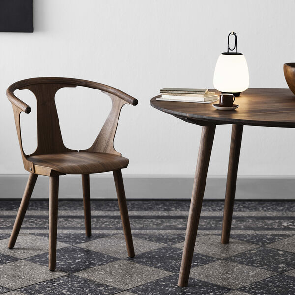 In Between SK4 spisebord, røkt eik, &Tradition