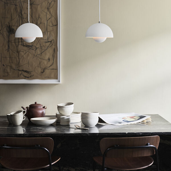 Flowerpot VP1 pendel, matt hvit, &Tradition