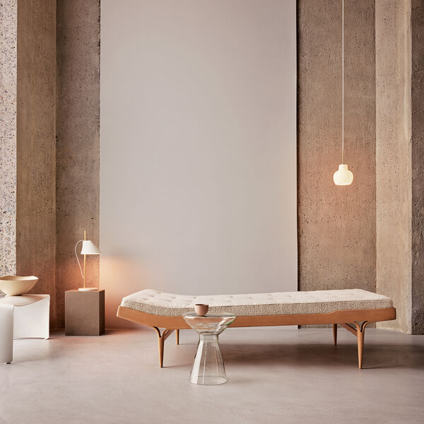 Yuh bordlampe, hvit, Louis Poulsen