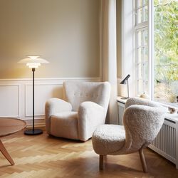 PH 80 gulvlampe, hvit opal/sort PH 80 gulvlampe, hvit opal/sort, Louis Poulsen