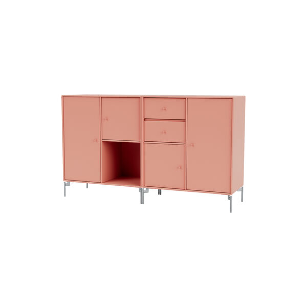 COUPLE bred skjenk med ben i krom, 151 rhubarb, Montana Furniture