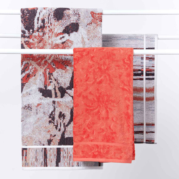 Shadows håndkle, coral Shadows håndkle, coral, Innate Collection