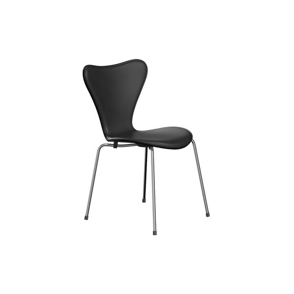 Series 7™ 3107 Front Upholstered Chair, Essential black Series 7™ 3107 Front Upholstered Chair, Essential black, Fritz Hansen