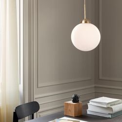 Apiales 1 Large Pendant, brushed brass/opal, Nuura