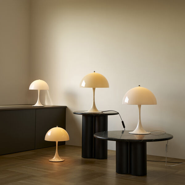 Panthella 250 Portable bordlampe, opal white, Louis Poulsen