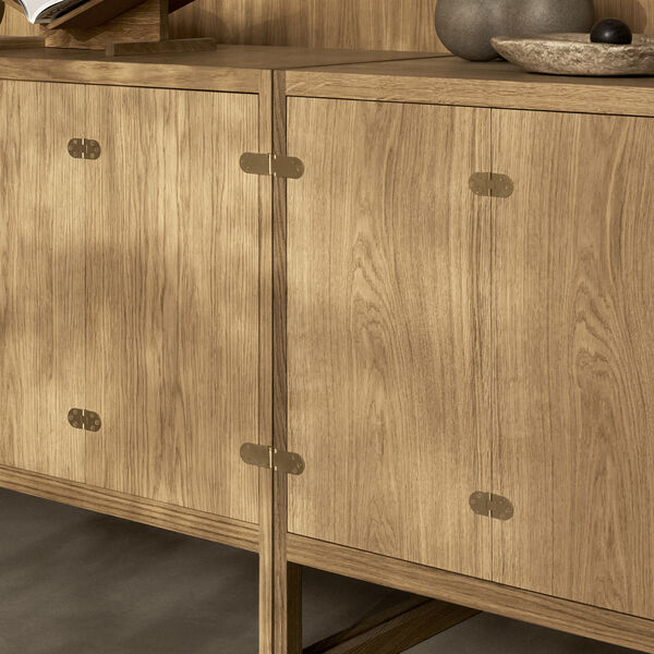 BM0057 Cabinet, oiled oak BM0057 Cabinet, oiled oak, Carl Hansen & Søn