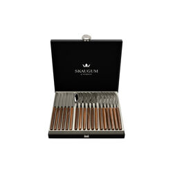 Gavesett 18 deler, teak, Skaugum of Norway