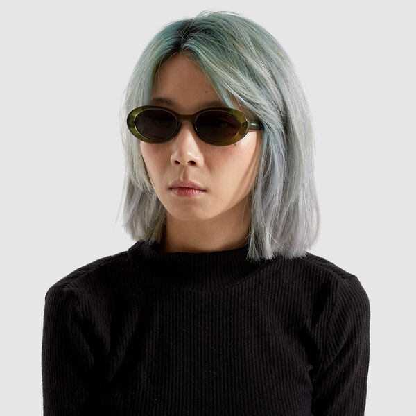 Ana solbrille, fern Ana solbrille, fern, Komono