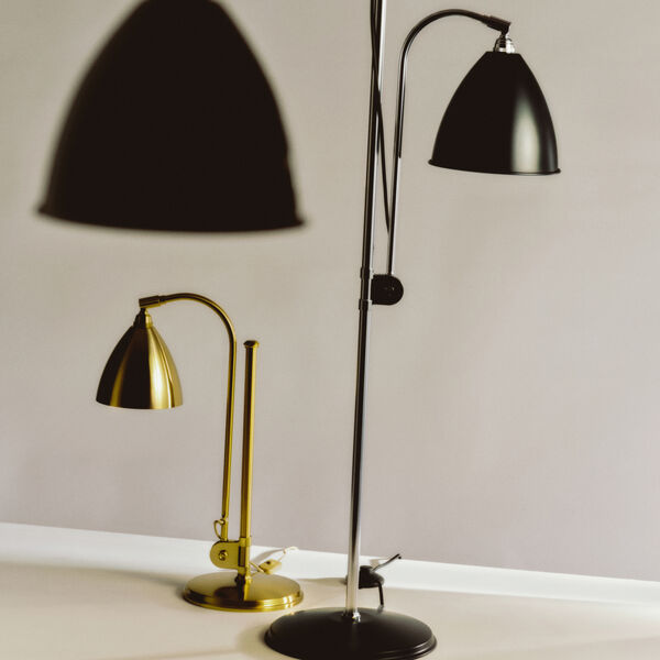 Bestlite BL1 bordlampe, messing, GUBI