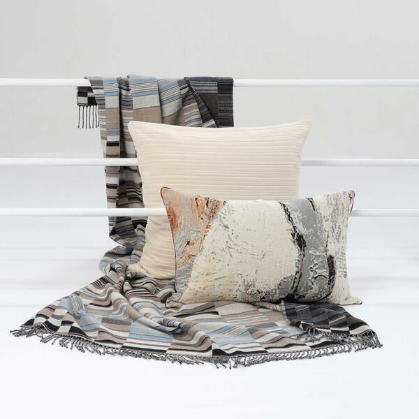Katherine pute Katherine pute, Innate Collection