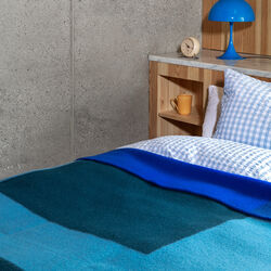 Syndin Pledd, Well, Røros Tweed