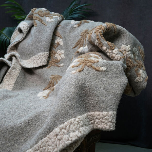 Rensdyr pledd - kort ull, brun/beige, Frati Home