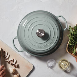 Signature buffetgryte 30 cm, sea salt, Le Creuset