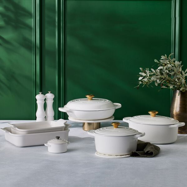 Signature st&oslash;pejern oval gryte &Oslash; 31 cm, white, Le Creuset
