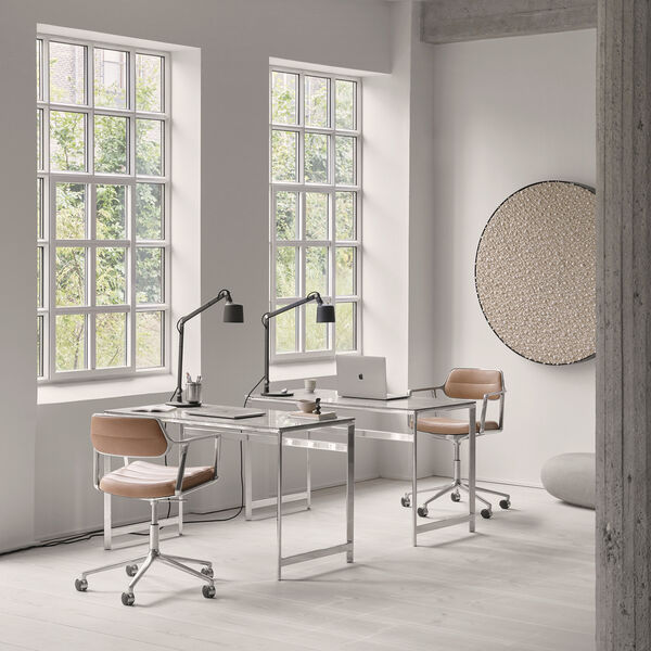 VIPP453 Swivel+ Chair with Castors, camel/polished aluminium VIPP453 Swivel+ Chair with Castors, camel/polished aluminium, Vipp