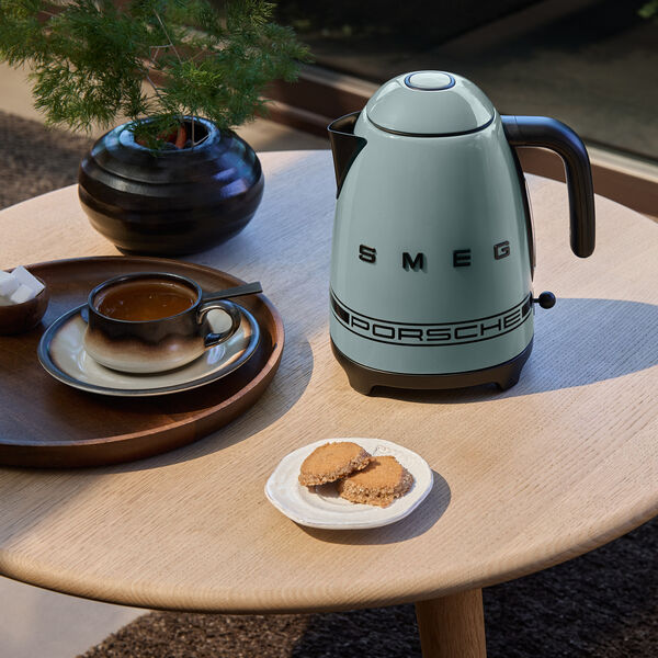 Porsche x Smeg Vannkoker 1,7 l, shade green, Smeg
