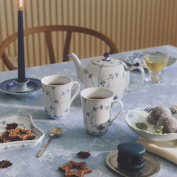 Musselmalt Halvblonde rektangul&aelig;r fat, Royal Copenhagen