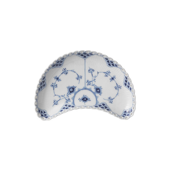 Musselmalt helblonde halvm&aring;neformet asiett 22 cm, Royal Copenhagen