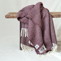 Kattefot Pledd, Burgundy, R&oslash;ros Tweed