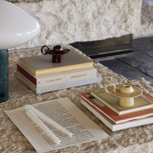 Momento JH39 lysestake, red brown Momento JH39 lysestake, red brown, &Tradition