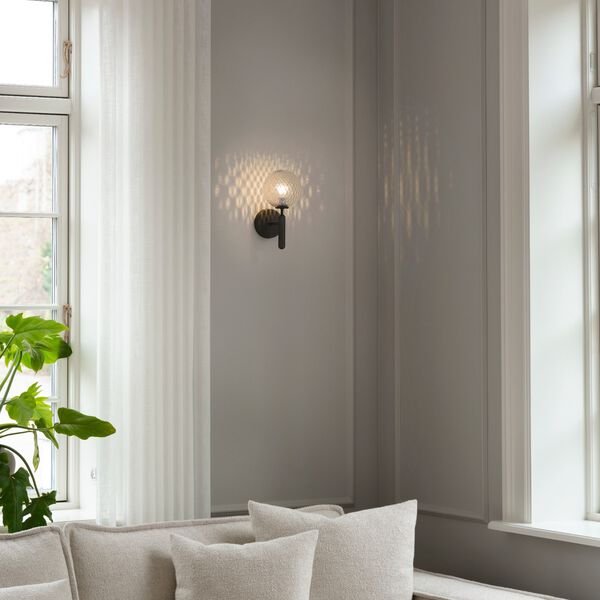 Miira Wall Lamp, rock grey/optic clear, Nuura