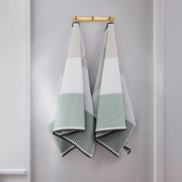 BECKER 63 Tea Towel | Sage Green | Kj&oslash;kkenh&aring;ndkle, Georg Jensen Damask